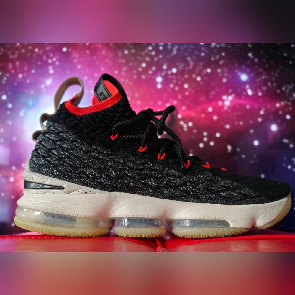 Nike LeBron 15 Bright Crimson